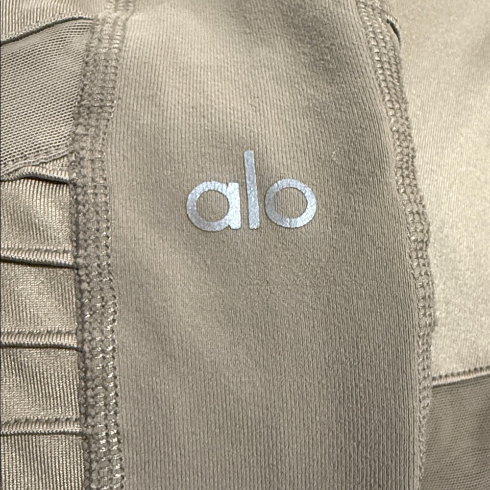 ALO Yoga VA-VA-VROOM High Waist Moto Leggings - Picture 4 of 6